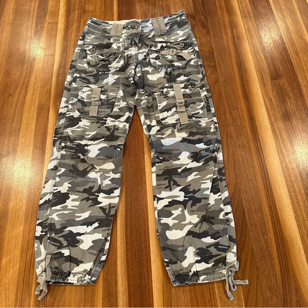 Abercrombie & Fitch Camo Pants